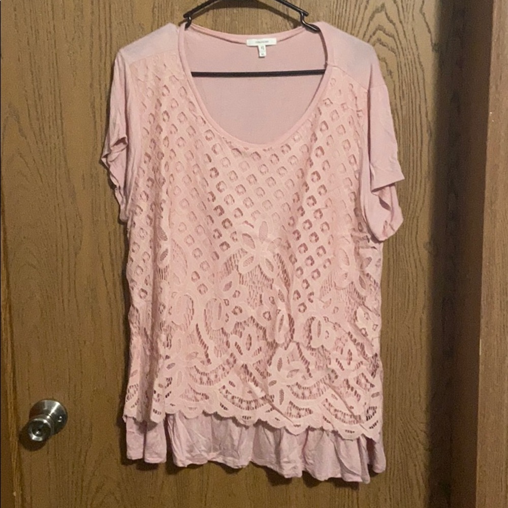 Short sleeve top